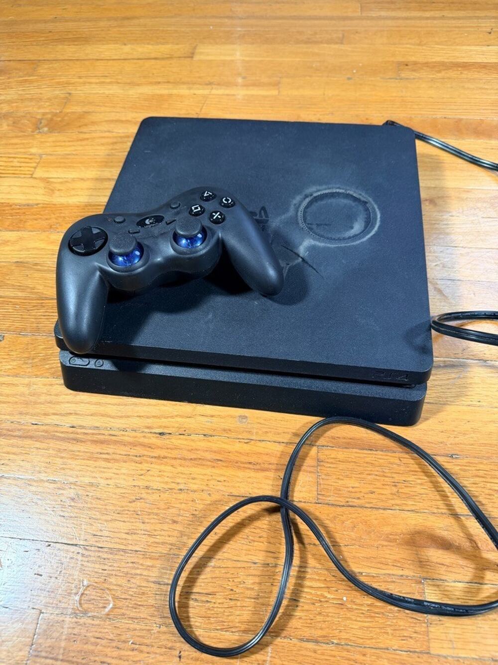 Sony PlayStation 4 Slim PS4 Console w/ Logitech Wireless Controller Power Cord T